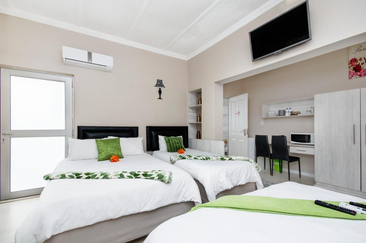 Newtondale Self Catering Hotell Port Elizabeth Eksteriør bilde