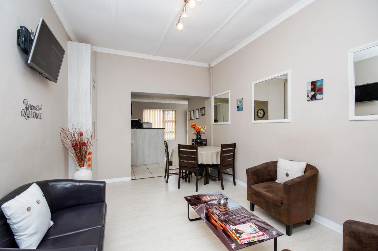 Newtondale Self Catering Hotell Port Elizabeth Eksteriør bilde