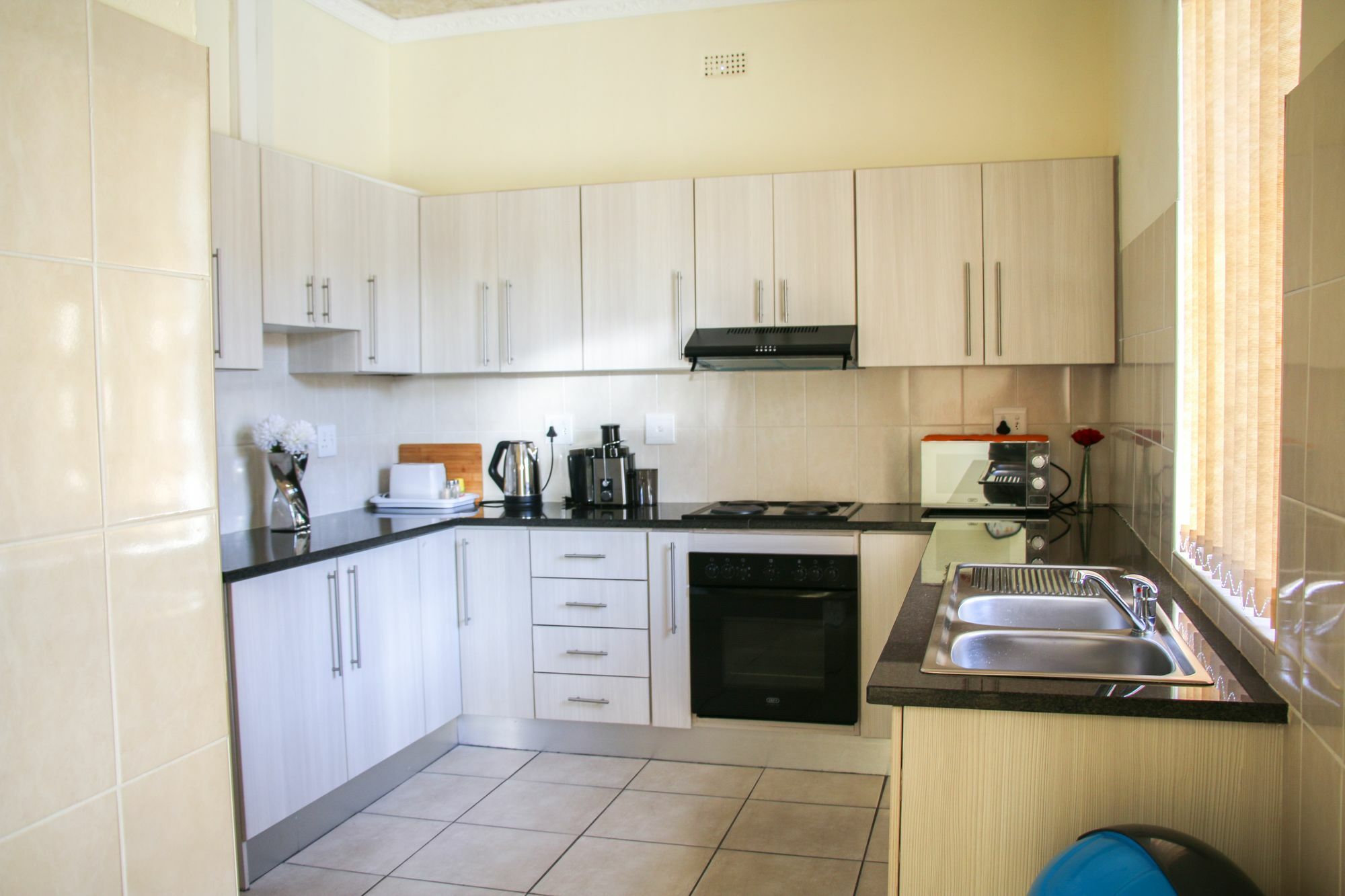 Newtondale Self Catering Hotell Port Elizabeth Eksteriør bilde